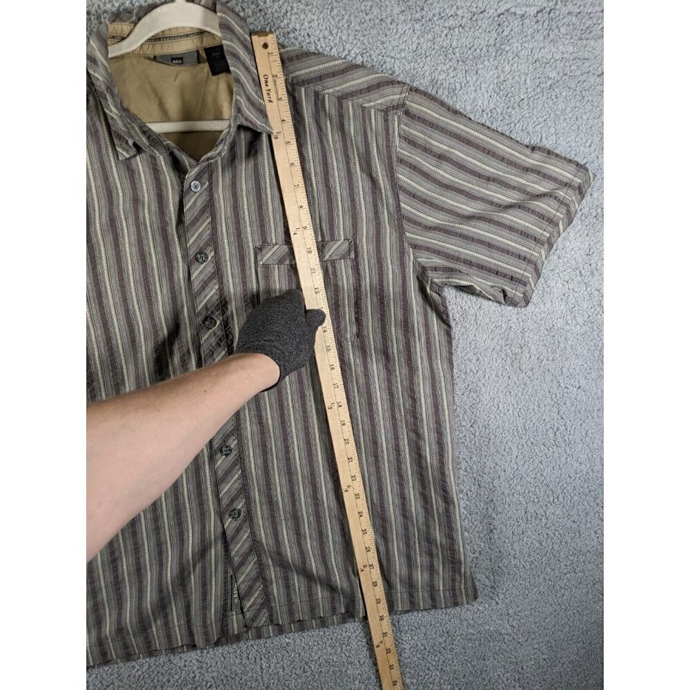 REI Button Shirt Mens Large Cotton Poly Green Gray Stripe Short Sleeve - Picture 10 of 11